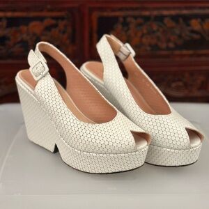 Robert Clergerie Dylan White Slingback, size 40